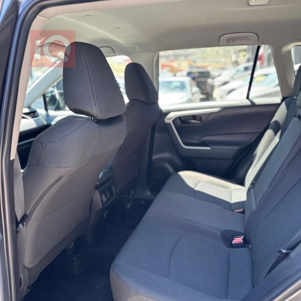 تويوتا راف 4